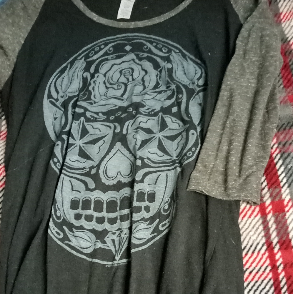 Half sleeve t-shirt